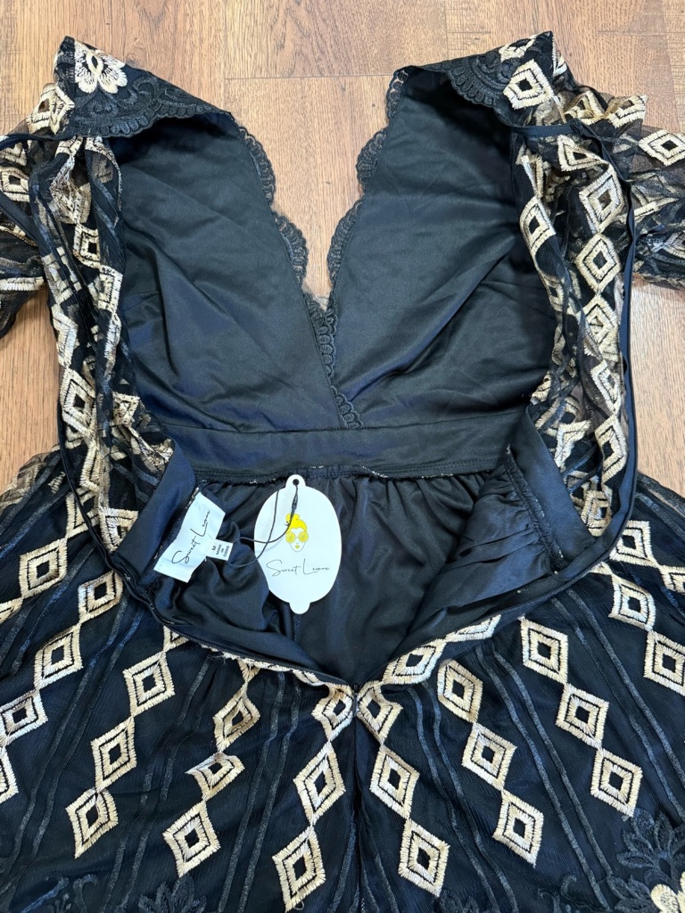 SWEET LEMON Black & Gold Embroidered Mesh Romper Lace Geometric size M - Picture 12 of 13
